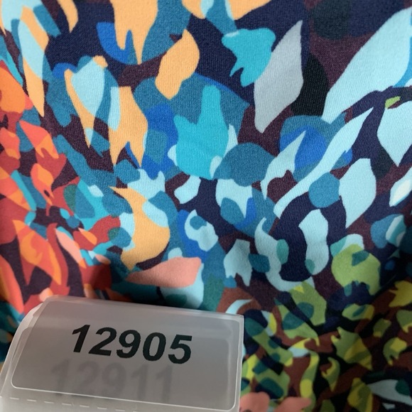 Swim Solutions Women's Swimsuit 10 One Piece Surplice Neck‎ Ruched Animal Tummy - Picture 9 of 9